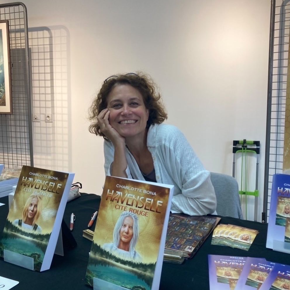 76C762ED-25F1-4D90-A4D7-903908887876